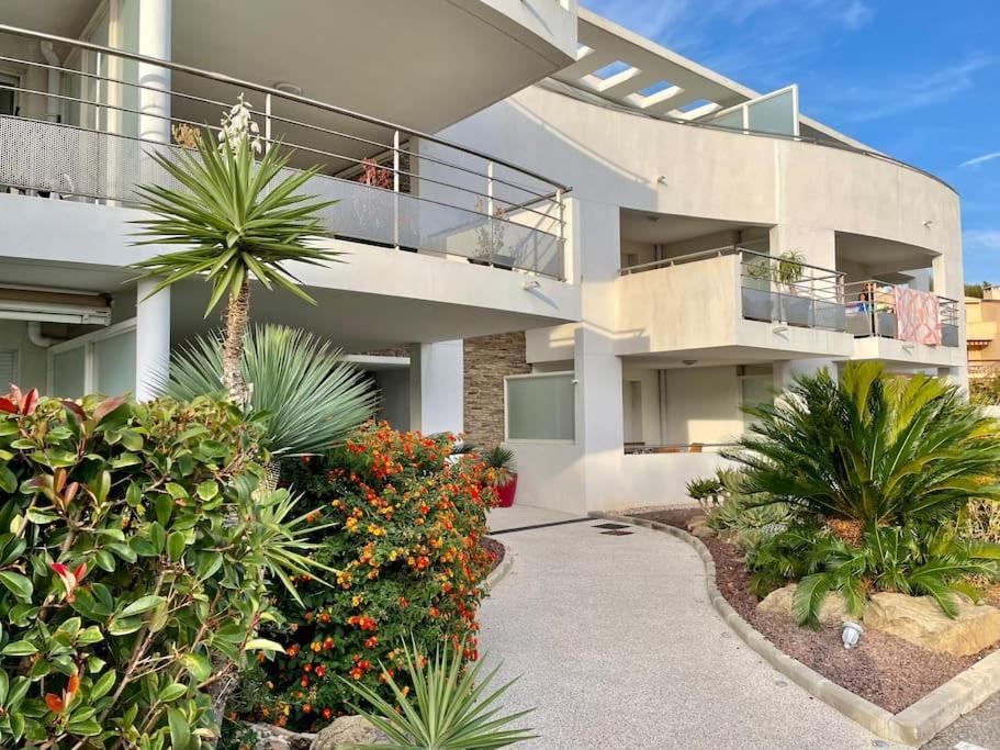 17 - Appartement Neuf, Parking Terrasse Et Jolie Vue Bandol Exteriör bild